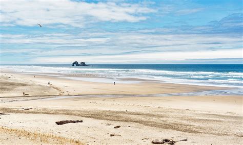 Rockaway Beach, Oregon coast real estate market