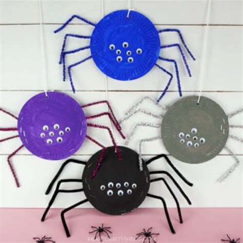 Paper Plate Spiders - I Heart Crafty Things