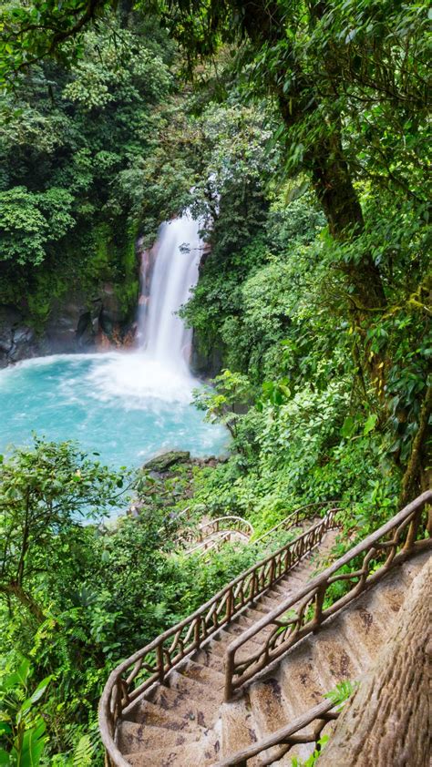 Beautiful Waterfalls In Costa Rica