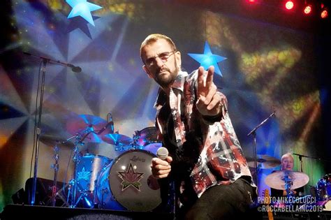 Pin by Sharon Brooks on RINGO! | Ringo starr, Starr, Concert