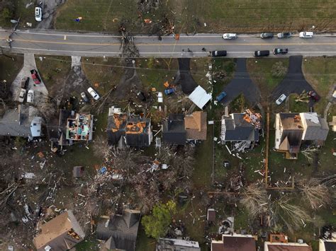 Deadly tornadoes cut path of destruction in Tennessee - December 11 ...