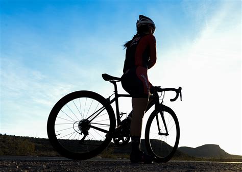 hình ảnh : Hình bóng, đàn bà, Xe đạp, xe đạp, Giải trí, giống cái ...