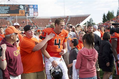 Sean Mannion named Oregon State starting quarterback for season opener ...