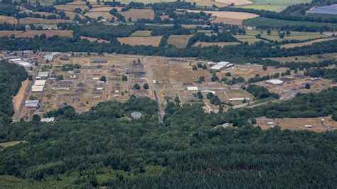 Glascoed: Explosion at BAE Systems Monmouthshire site - BBC News