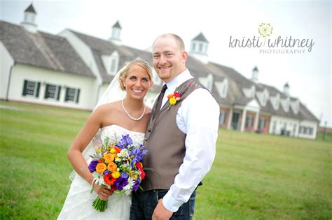 Amy + John | Wedding Photographer Kansas