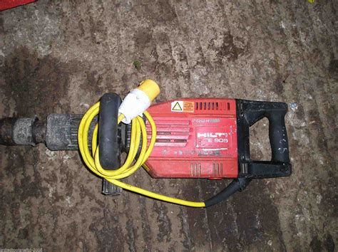 Hilti 905 Concrete Breaker - 110 Volt, Hilti