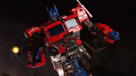 Transformers Official Movie Masterpiece Stop Motion : MPM-12 Optimus ...