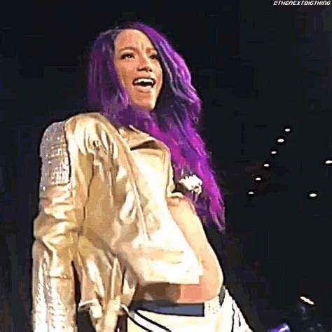 Sasha Banks WWERaw Wrestling Entrance GIF - SashaBanksWWERawWrestlingEntrance - Discover & Share ...