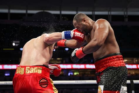 Photos: Zhilei Zhang, Jerry Forrest Battle To Ten Round Draw - Boxing News