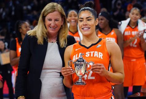 Kelsey Plum's Small WNBA All-Star MVP Trophy Was From Tiffany & Co. - Business Insider