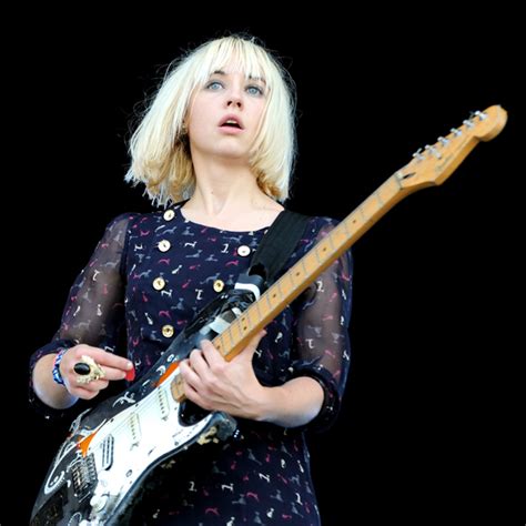 Joy Formidable singer explains her attempt to trash guitar at Leeds Festival