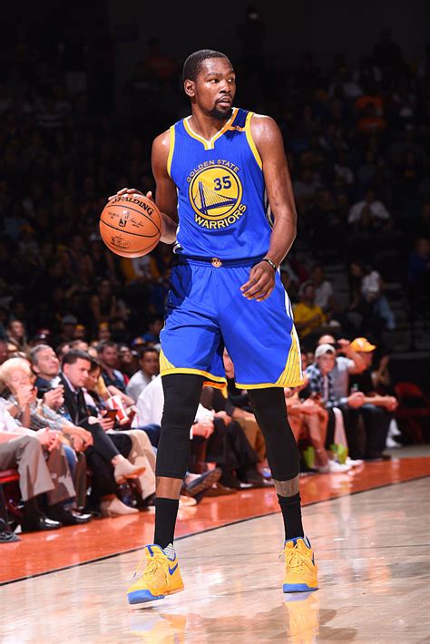 Kevin Durant wearing Yellow/Blue Nike KD 9 PE | Sole Collector