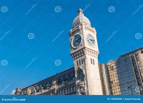 Paris, gare de Lyon stock photo. Image of holidays, hours - 130900408