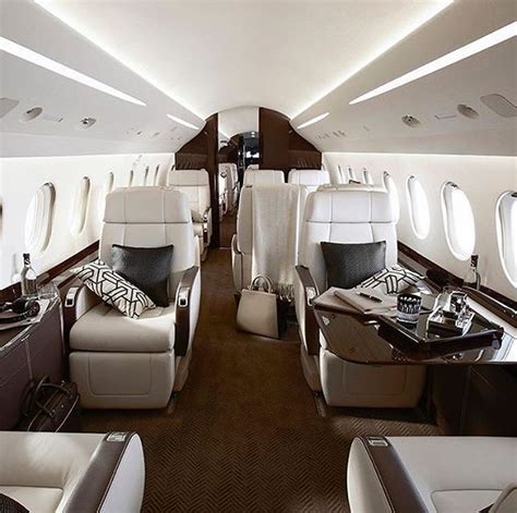 The comfy Dassault Falcon 2000 interior via @classyprivatejets 🍾 | Home decor online, Interior ...