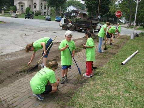 Ways for Children and Kids to Volunteer doing Community Service | hubpages