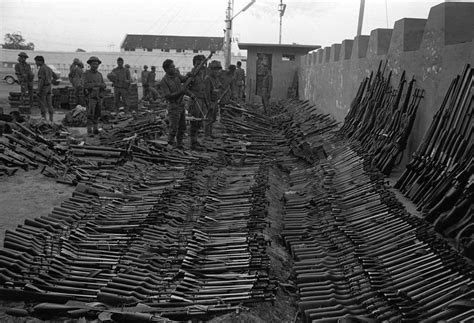 Pakistani army weapons captured by Indian army in 1971 Indo- Pak war ...