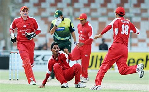 Hong Kong players rush to congratulate Nadeem Ahmed | ESPNcricinfo.com