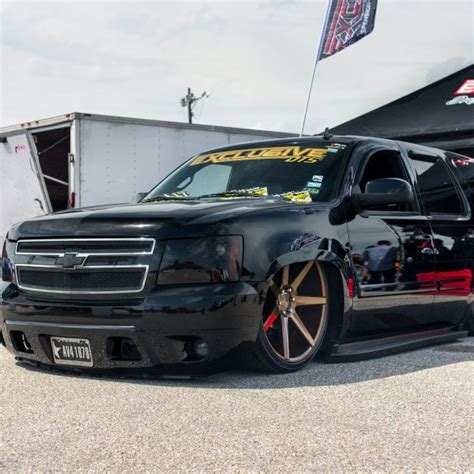 Custom Chevy Tahoe | Images, Mods, Photos, Upgrades — CARiD.com Gallery