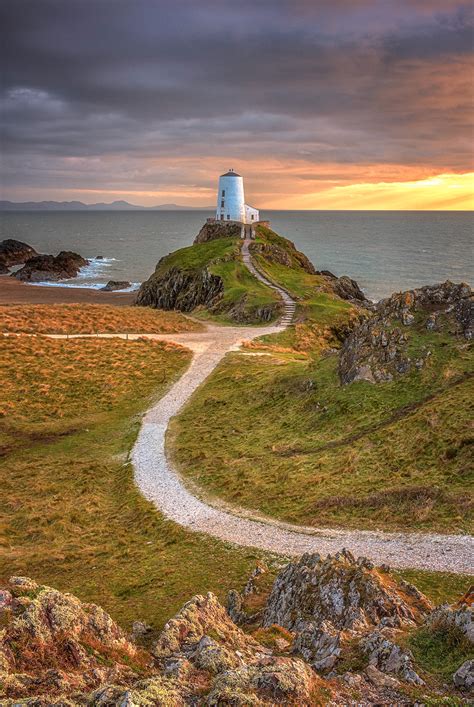 Twr Mawr Lighthouse on Behance