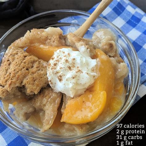 Easy Low Calorie Peach Cobbler Recipe {with Heart Healthy Bisquick ...