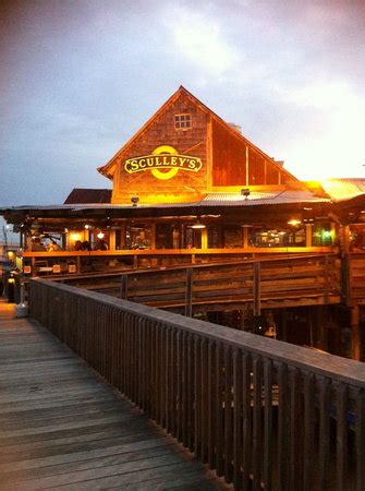 Sculley's Boardwalk Grille, Madeira Beach - Restaurant Reviews, Phone Number & Photos - TripAdvisor