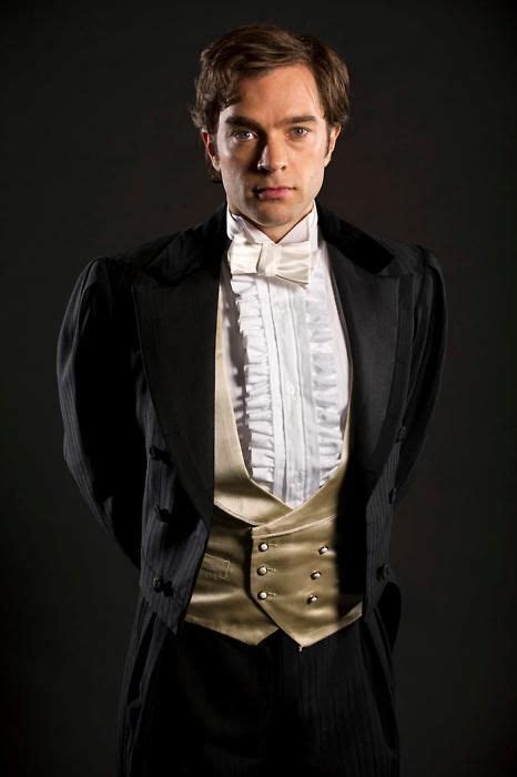 Hadley Fraser as Raoul in the 25th Anniversary of Phantom of the Opera | Hadley fraser, Phantom ...