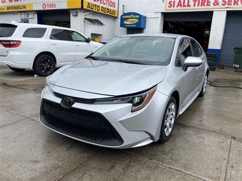 Used 2020 Toyota Corolla LE Sedan $15,790.00