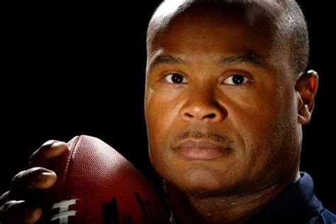 Bears Hall of Famer Mike Singletary -- Chicago Tribune