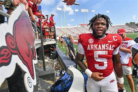 Rocket Sanders out for Arkansas game vs. BYU | Whole Hog Sports