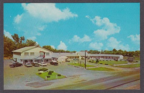 Stone Manor Motel Harrodsburg KY postcard 1950s