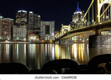 Pittsburgh skyline night Images, Stock Photos & Vectors | Shutterstock