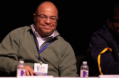 Report: Mike Tirico is leaving ESPN for NBC