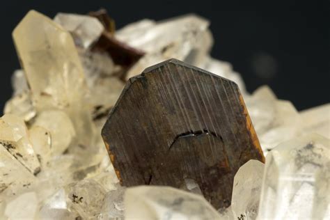 Brookite - Steetley Minerals