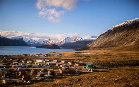 Pangnirtung: The Mountain Hamlet | Up Here Publishing