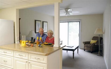 Lake St Charles Retirement Community | SeniorLiving.com