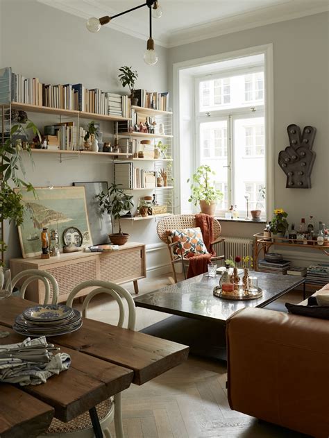 A Light Scandinavian Apartment with Vintage Touches — THE NORDROOM | Vintage apartment, Home ...