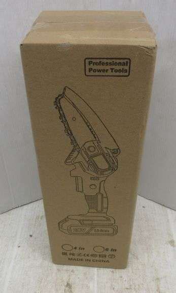 4" Mini chainsaw, cordless and battery powered, comes with battery, new ...