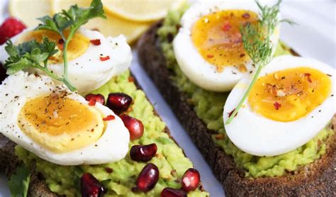 40 Healthy Grab-and-Go Breakfast Recipes - Healthy Wealthy Skinny