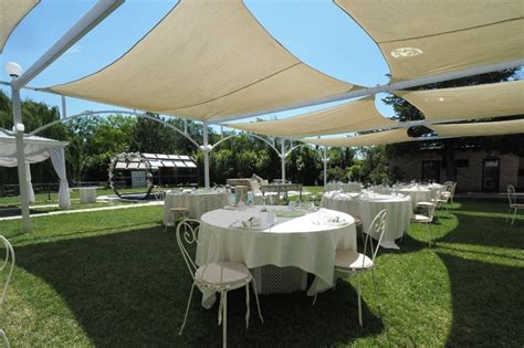 The Best Fabric For Pergola Shade - Pergolaz