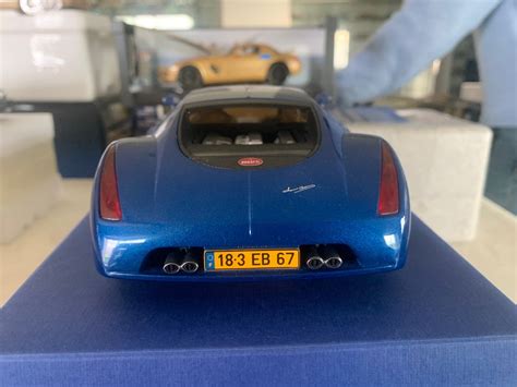 Autoart - 1:18 - BUGATTI EB 18.3 CHIRON - Catawiki