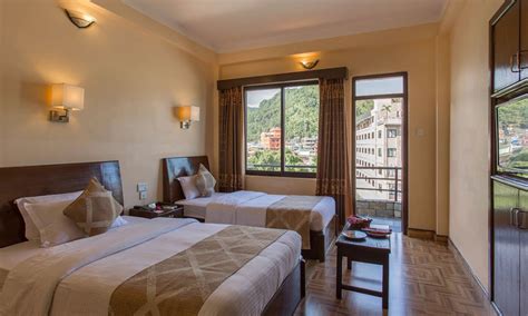 Deluxe 3-star Hotel in the Heart of Pokhara | Hotel Peninsula