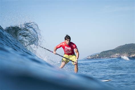 Surf City El Salvador: world-class surfers ride waves to raise ...