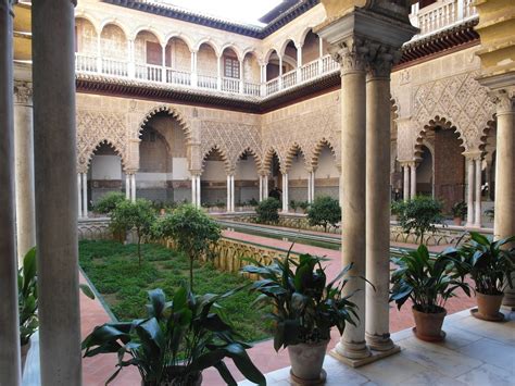 Alcazar Real: 1000 years of art and architecture in one building | la vie boheme travel