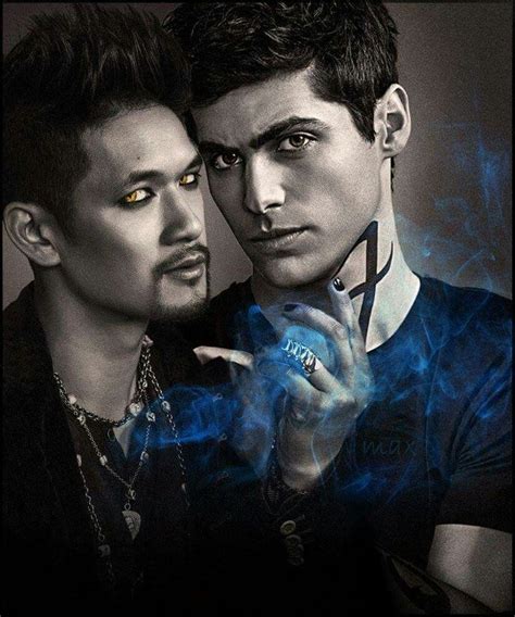 Pin by Kat Delune on Shadowhunters | Shadowhunters, Malec, Alec lightwood