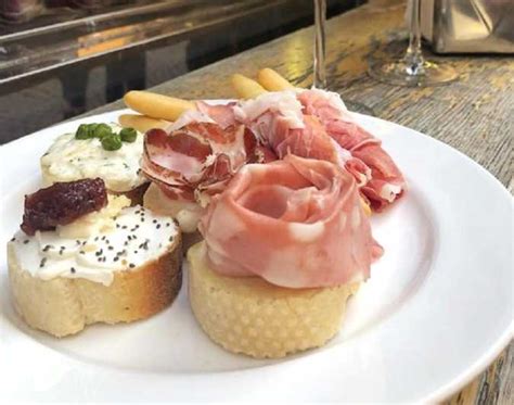 Verona Food Tour with Guide | GetYourGuide