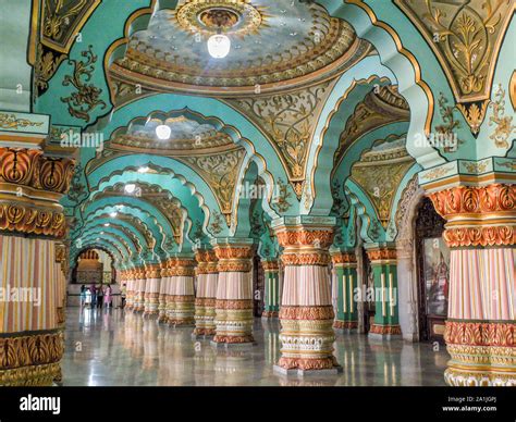 Mysore Palace Interior Stock Photos & Mysore Palace Interior Stock Images - Alamy