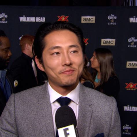 Steven Yeun Gives Scoop on Glenn From "Walking Dead"