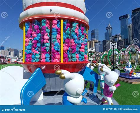 A Park with Cartoon Characters Editorial Stock Image - Image of leisure, recreation: 277111014