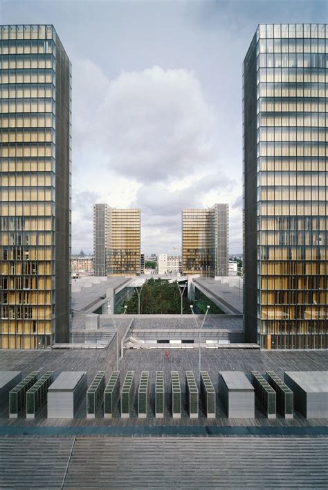 NATIONAL LIBRARY OF FRANCE | Dominique Perrault Architecture | Media ...