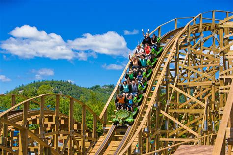 Roar-O-Saurus | Roller Coaster in NH | Story Land